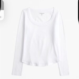 Abercrombie Long-Sleeve Cozy Lounge Knit Tuckable Scoopneck Tee